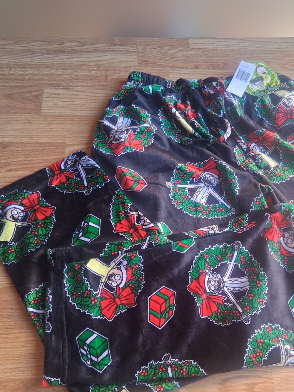 NWT Mens Rick & Morty XMAS  pajama Pants. Sz S, MSRP $32